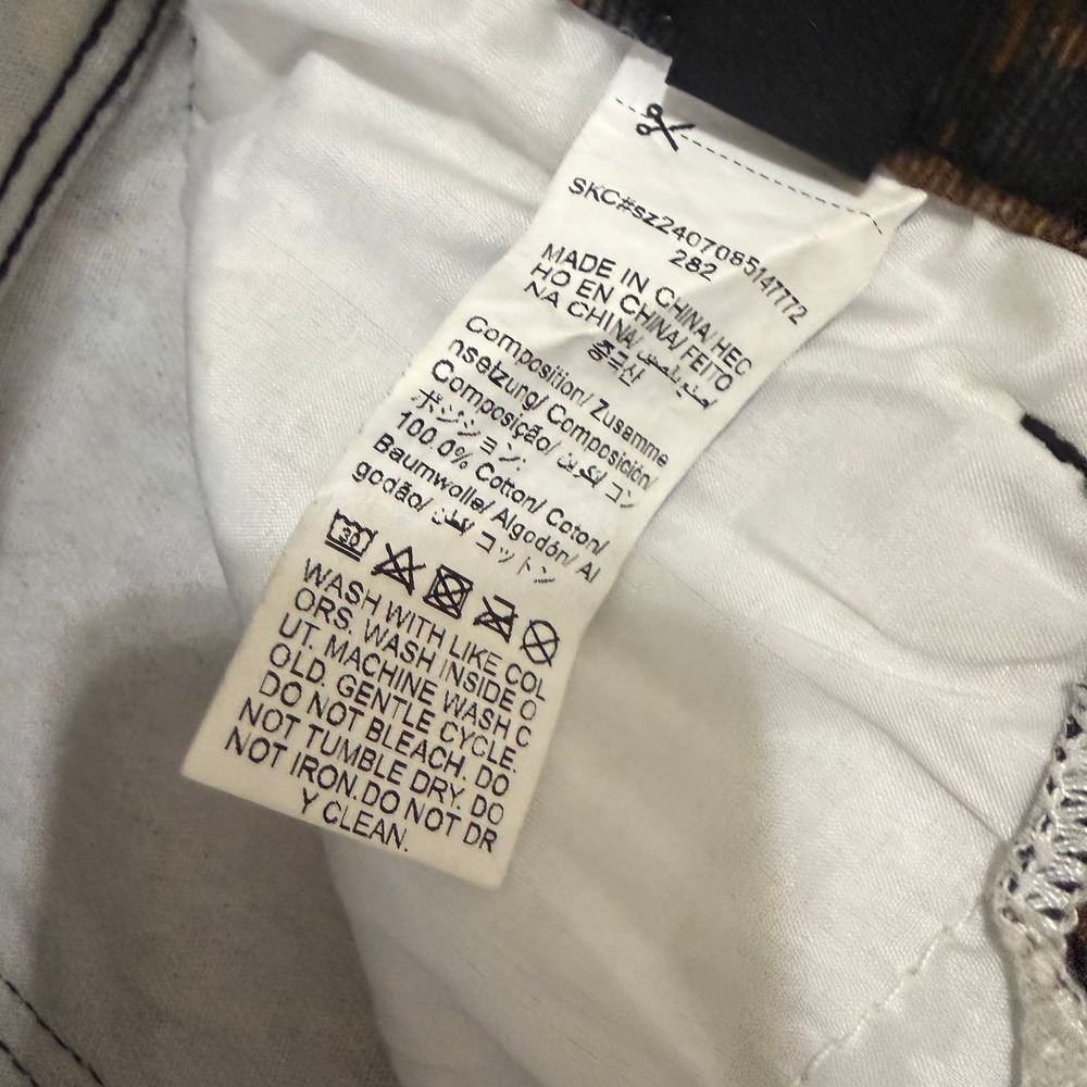 DAZY Women's Leopard Print Wide Leg Jeans Size S - Picture 9 of 16